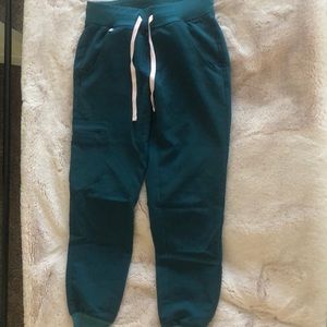 FIGS Zamora Jogger Scrub Pants